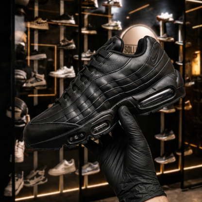 Baskets Air Max 95 Unisexes en Cuir Triple Noir