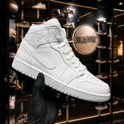 Baskets Air 1 Mid Triple White pour Homme