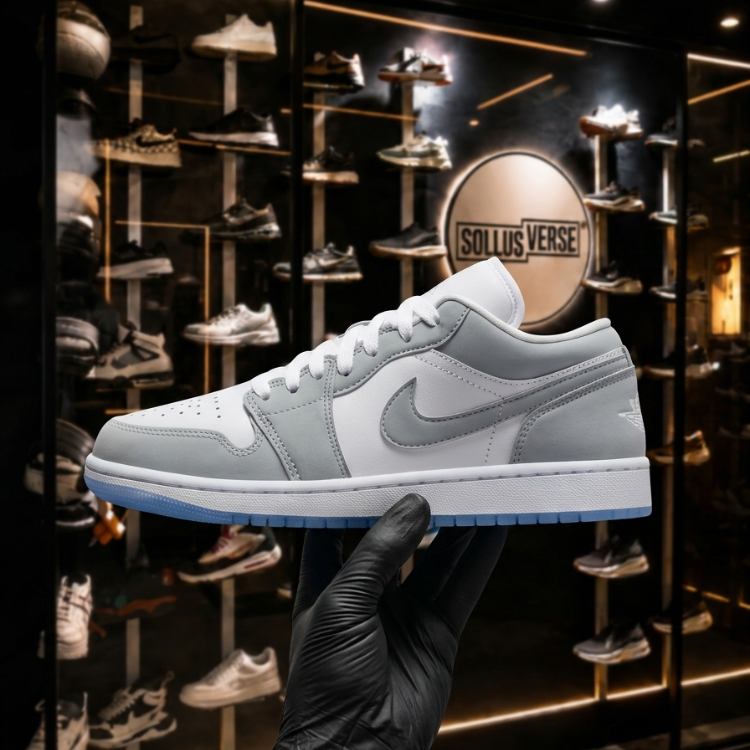 Baskets Air 1 Low Stealth Grey pour Femme