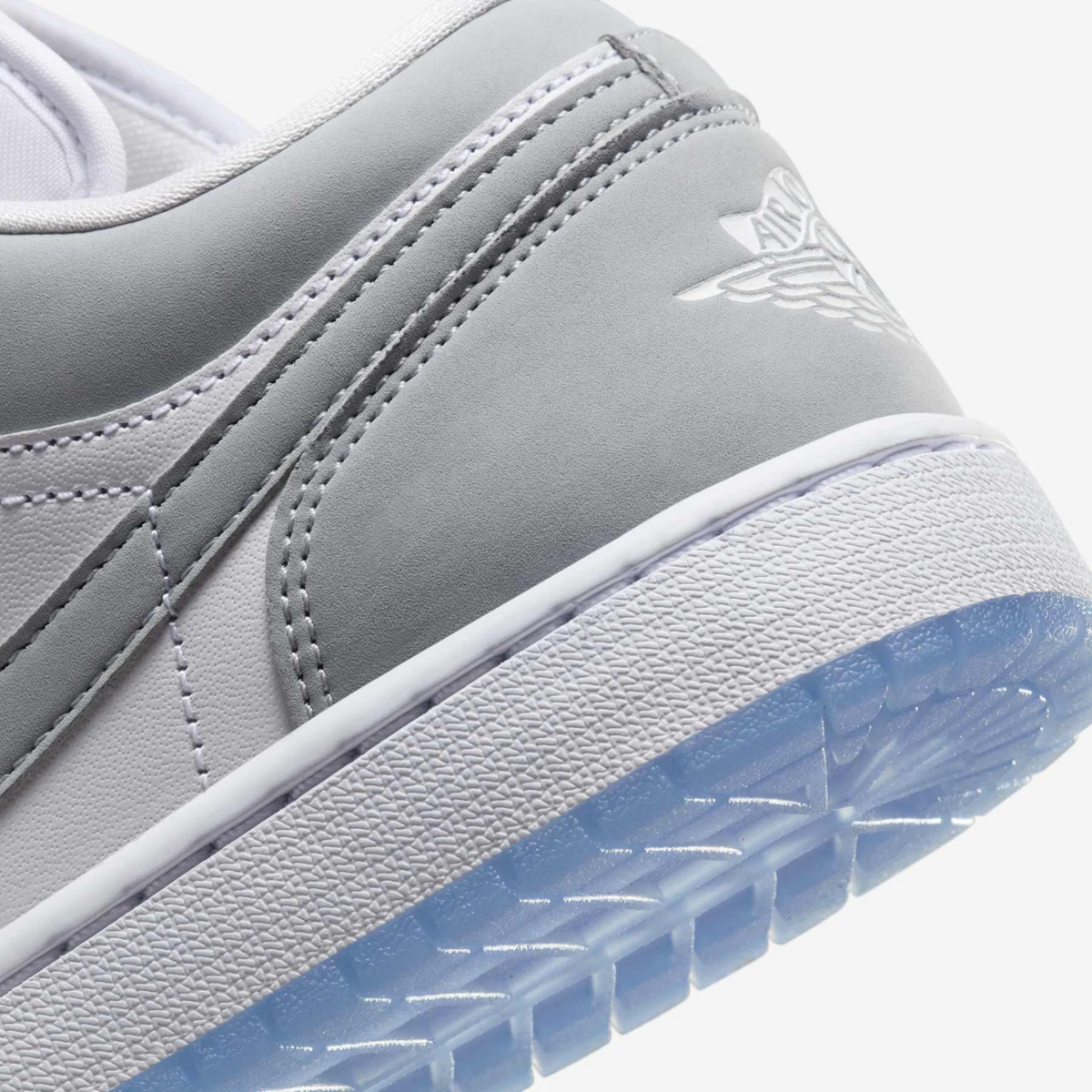 Baskets Air 1 Low Stealth Grey pour Femme
