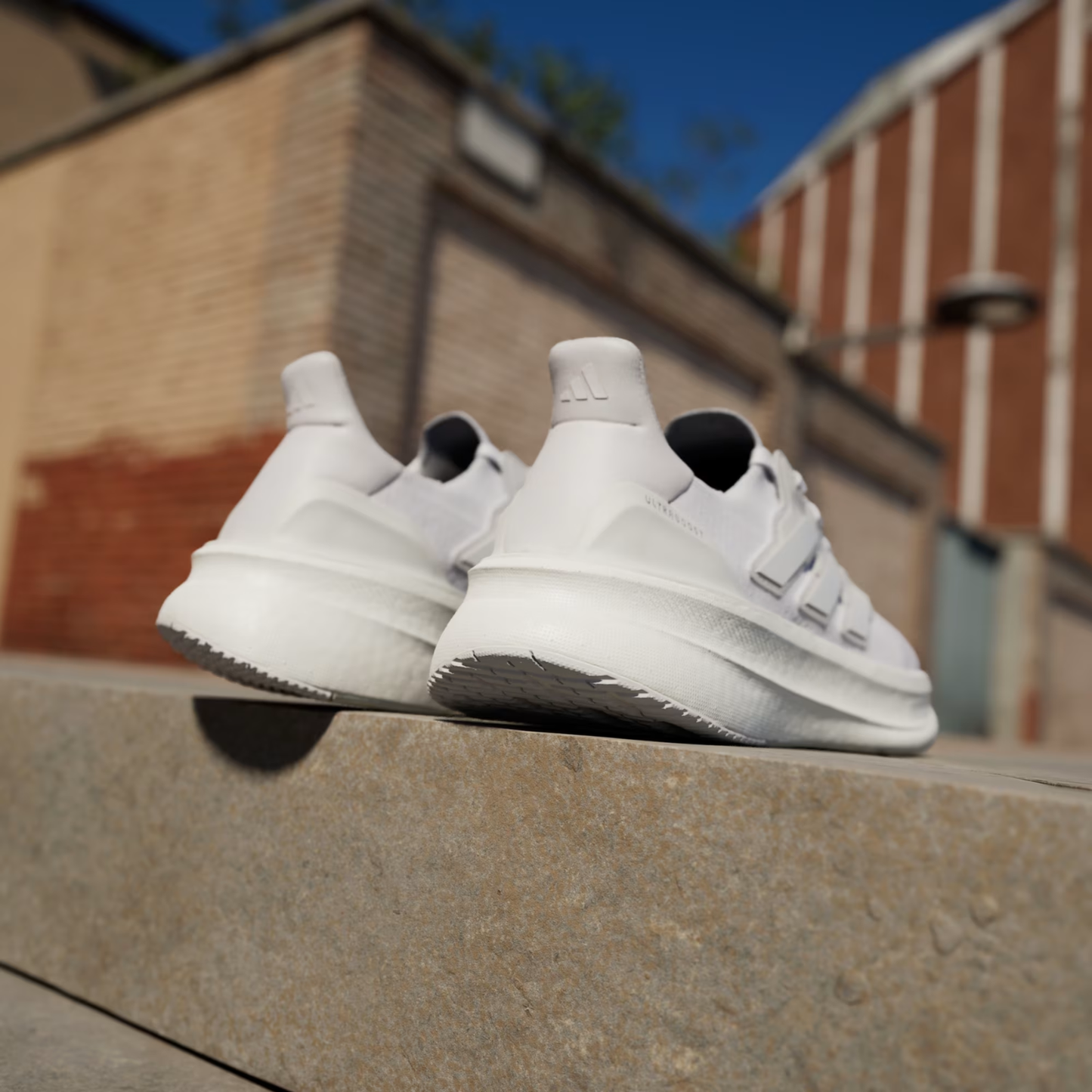 Chaussure de Course Ultraboost Light Triple White Femme
